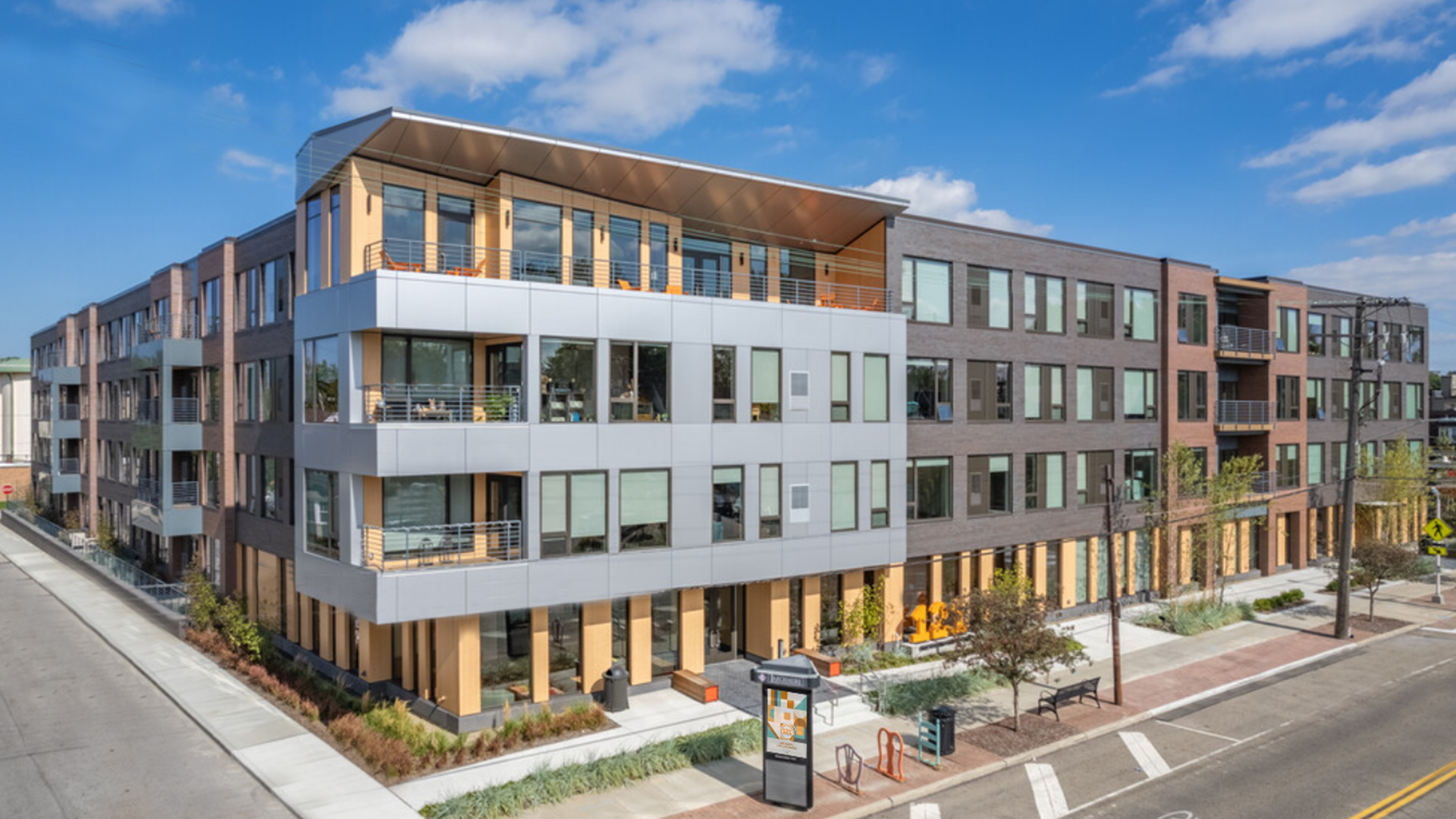 121 Larchmere apartments in downtown Cleveland Ohio